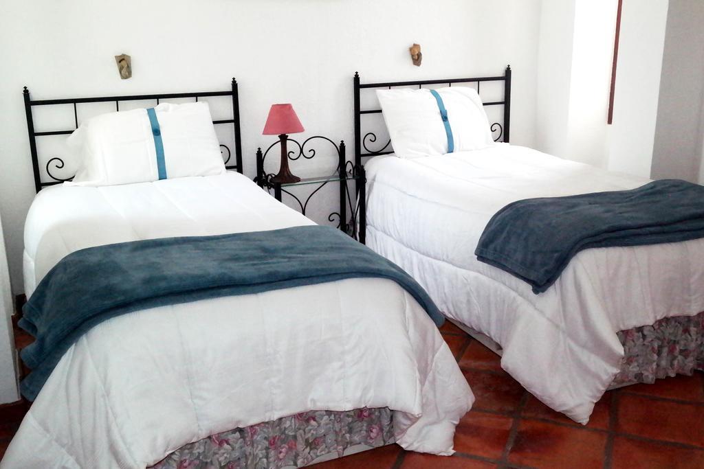 Quinta Los Arrayanes Hotel Ensenada Room photo